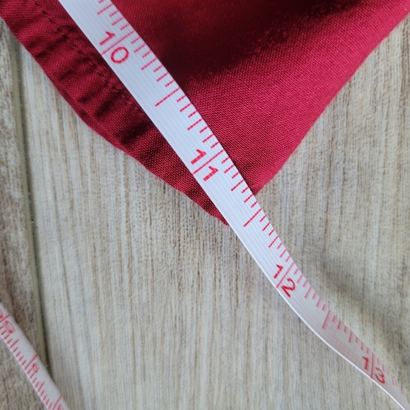 New York & Company Rayon Cotton Romantic Crimson Lace Elegant Blouse Size Medium - Picture 9 of 11